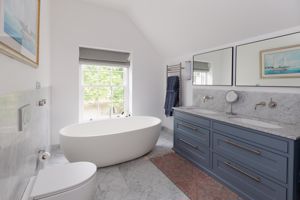 Bathroom - click for photo gallery